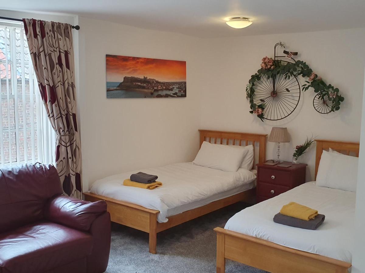 Chartwell Retreat Appartement Whitby Buitenkant foto